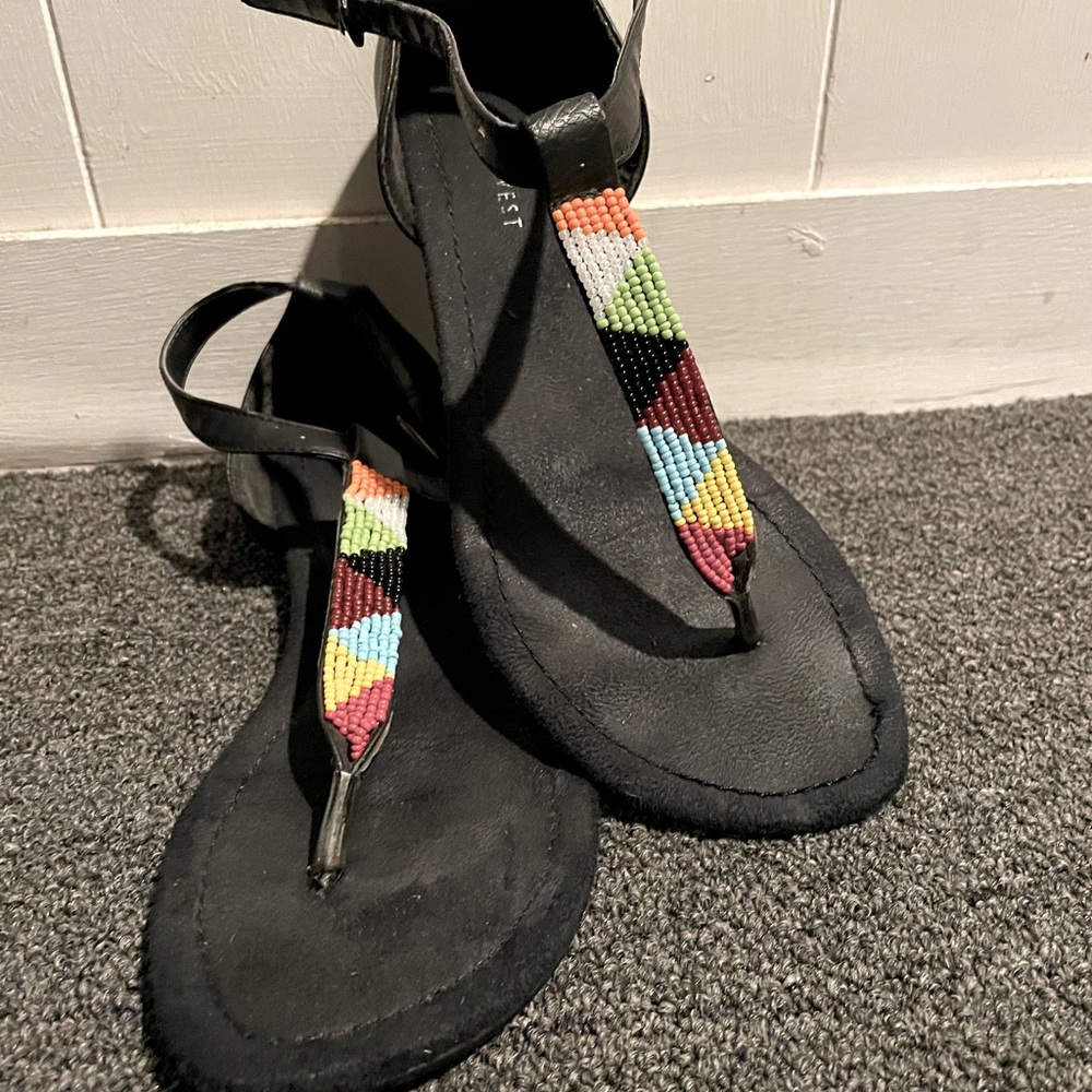 Black color w/I beads NINE WEST Sandals US 6.5